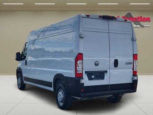 Used 2025 RAM ProMaster 2500 w/ Convenience Group FWD image 5