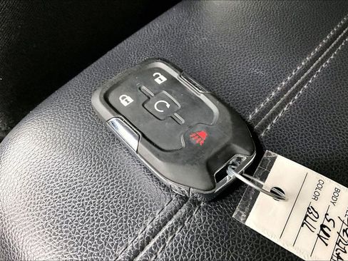 Used 2022 GMC Terrain SLE w/ Driver Convenience Package FWD image 12