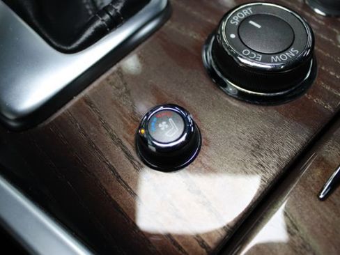 Used 2012 INFINITI M56 x w/ Deluxe Touring Pkg image 20