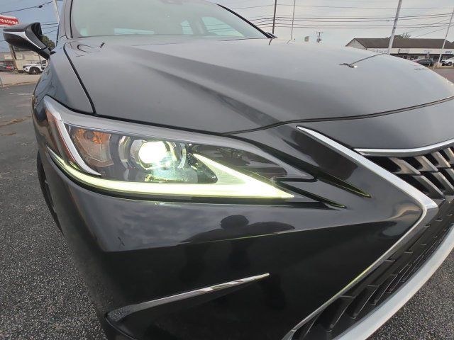 Used 2025 Lexus ES 350 w/ Premium Package FWD image 27