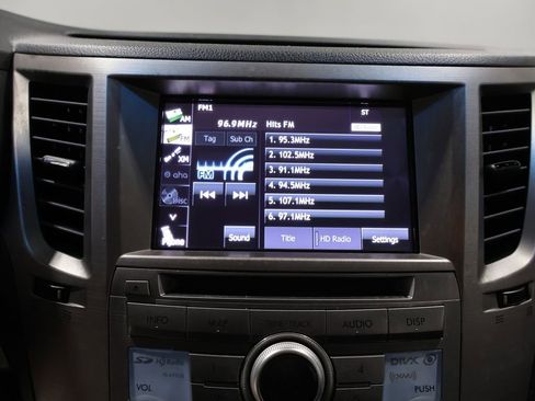 Used 2014 Subaru Legacy 2.5i Premium image 23