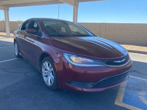 Used 2016 Chrysler 200 LX FWD image 4
