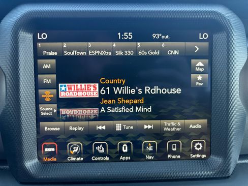 Used 2023 Jeep Wrangler Sport image 21