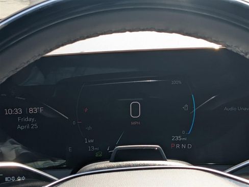 New 2025 Cadillac Optiq Luxury 2 image 22