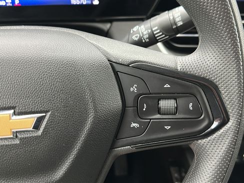 Used 2025 Chevrolet TrailBlazer LT w/ Driver Confidence Package AWD/4WD image 18