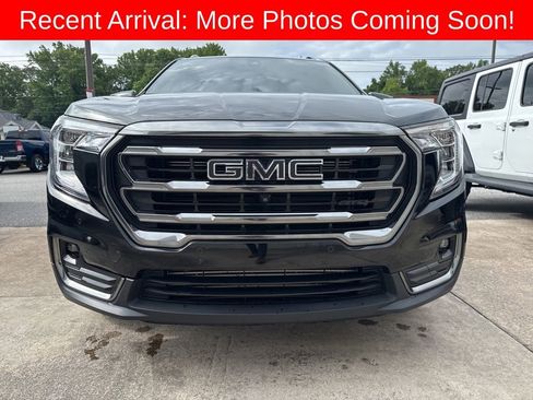 Used 2022 GMC Terrain AT4 w/ Infotainment Package II AWD/4WD image 5