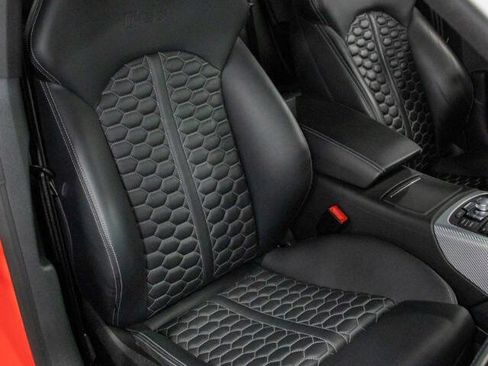 Used 2016 Audi RS 7 Prestige image 40