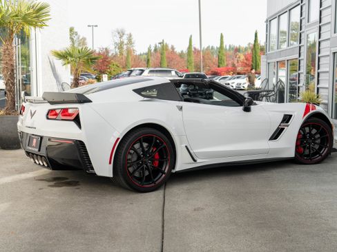 Used 2017 Chevrolet Corvette Grand Sport image 8