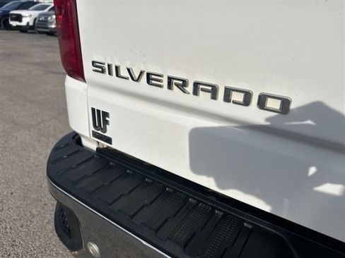 Used 2024 Chevrolet Silverado 1500 LTZ AWD/4WD image 4