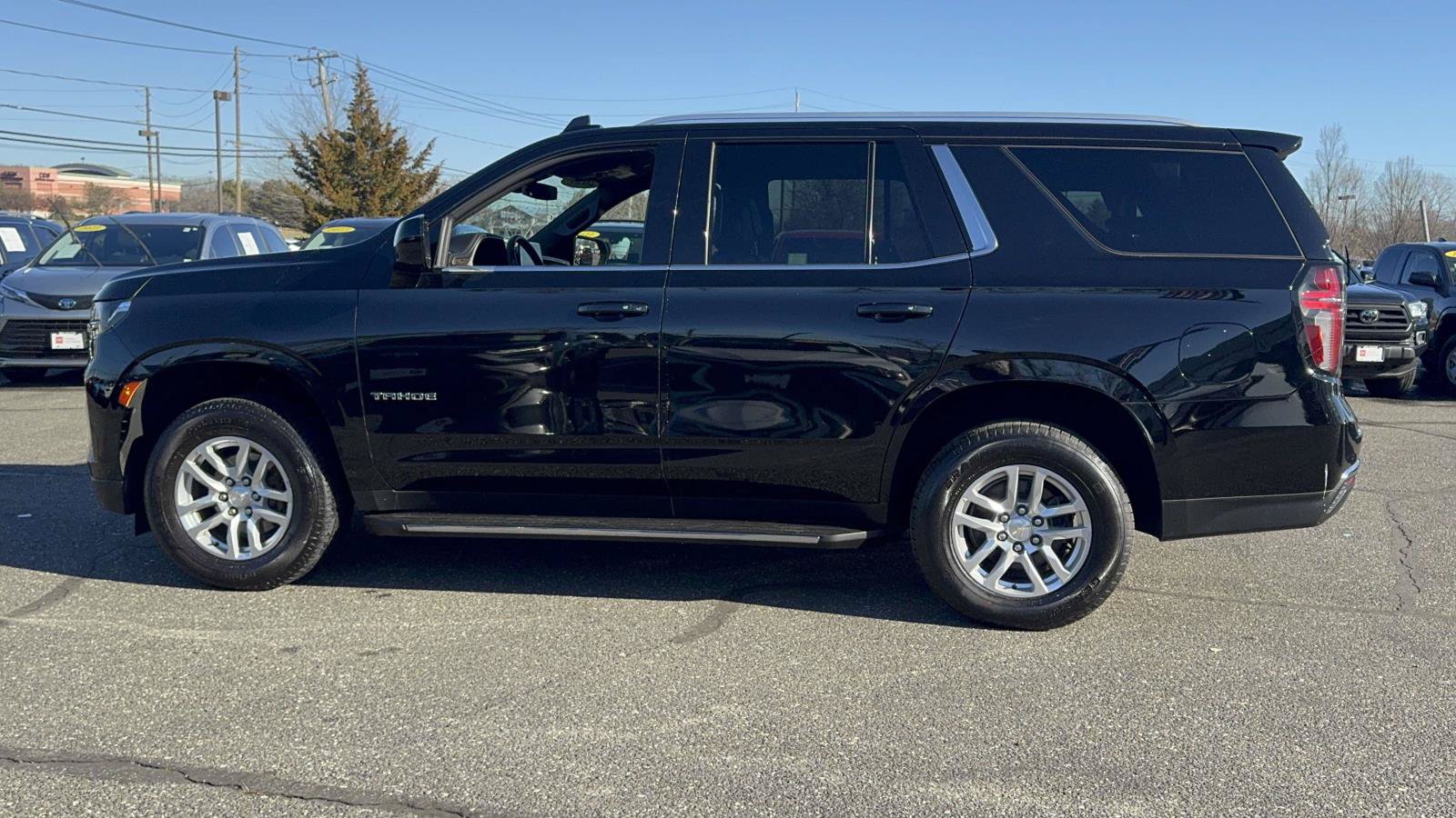 Used 2021 Chevrolet Tahoe LT AWD/4WD image 3