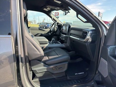 Used 2025 Ford F150 Lariat w/ Equipment Group 501A Mid image 38