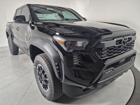 New 2026 Toyota Tacoma 4x4 Double Cab Hybrid image 6