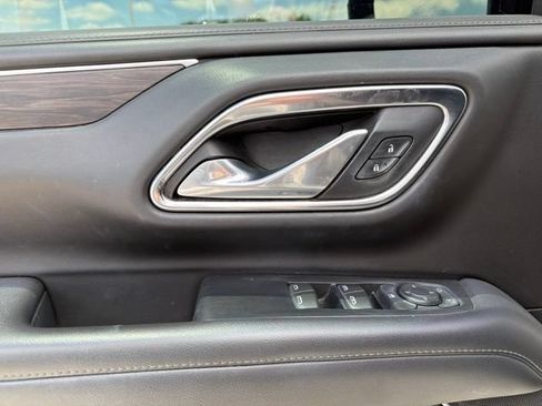 Used 2021 Chevrolet Tahoe LS RWD image 17