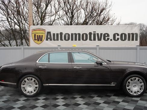 Used 2011 Bentley Mulsanne image 4