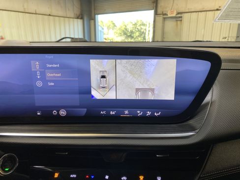 Used 2025 Buick Envision Preferred image 44