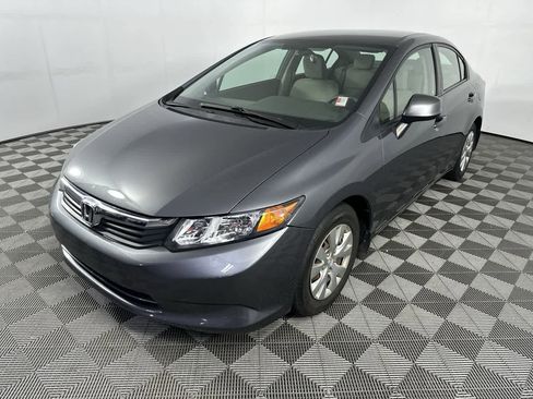 Used 2012 Honda Civic LX image 4