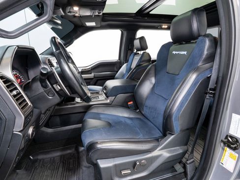 Used 2020 Ford F150 Raptor w/ Equipment Group 802A Luxury image 17