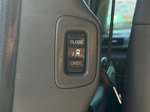 Used 2013 Honda Odyssey Touring Elite image 43