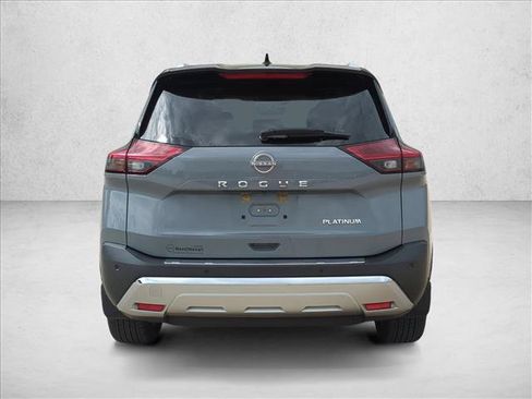 Used 2022 Nissan Rogue Platinum w/ Head-Up Display Package FWD image 6