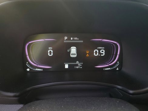Certified 2025 Kia Soul LX w/ LX Technology Package FWD image 27