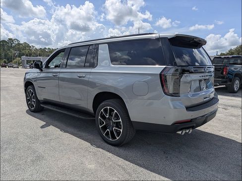 New 2026 Chevrolet Suburban RST w/ Comfort Package RWD image 7