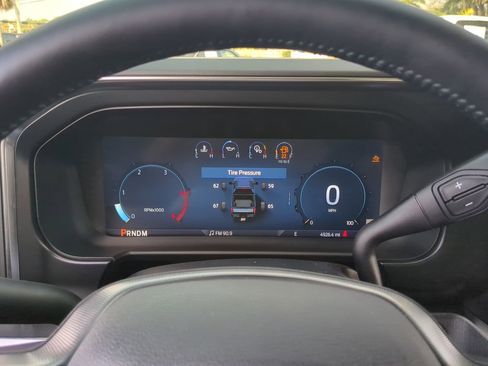 Used 2025 Ford F250 Platinum image 29