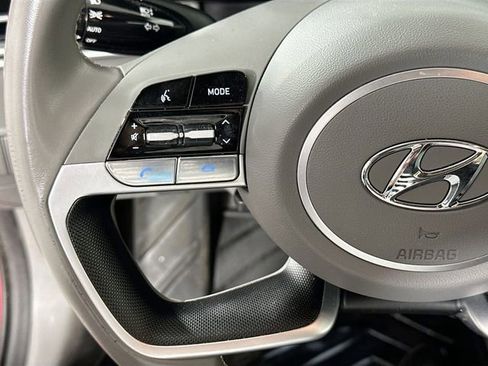 Used 2022 Hyundai Elantra SEL w/ Convenience Package image 20