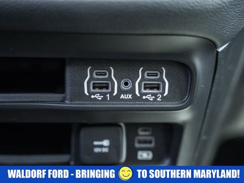 Used 2022 Chrysler Pacifica Touring-L w/ S Appearance Package AWD/4WD image 52