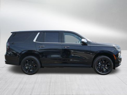 Used 2025 Chevrolet Tahoe Premier AWD/4WD image 8