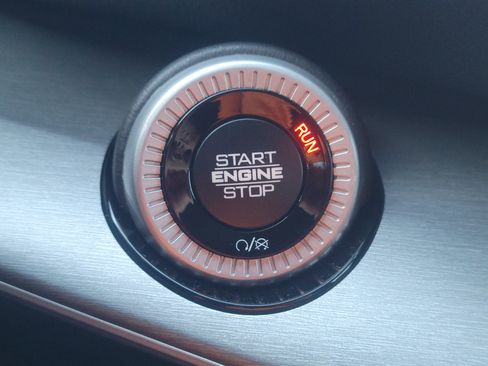 New 2025 Jeep Wagoneer L Series II w/ Premium Group I image 23