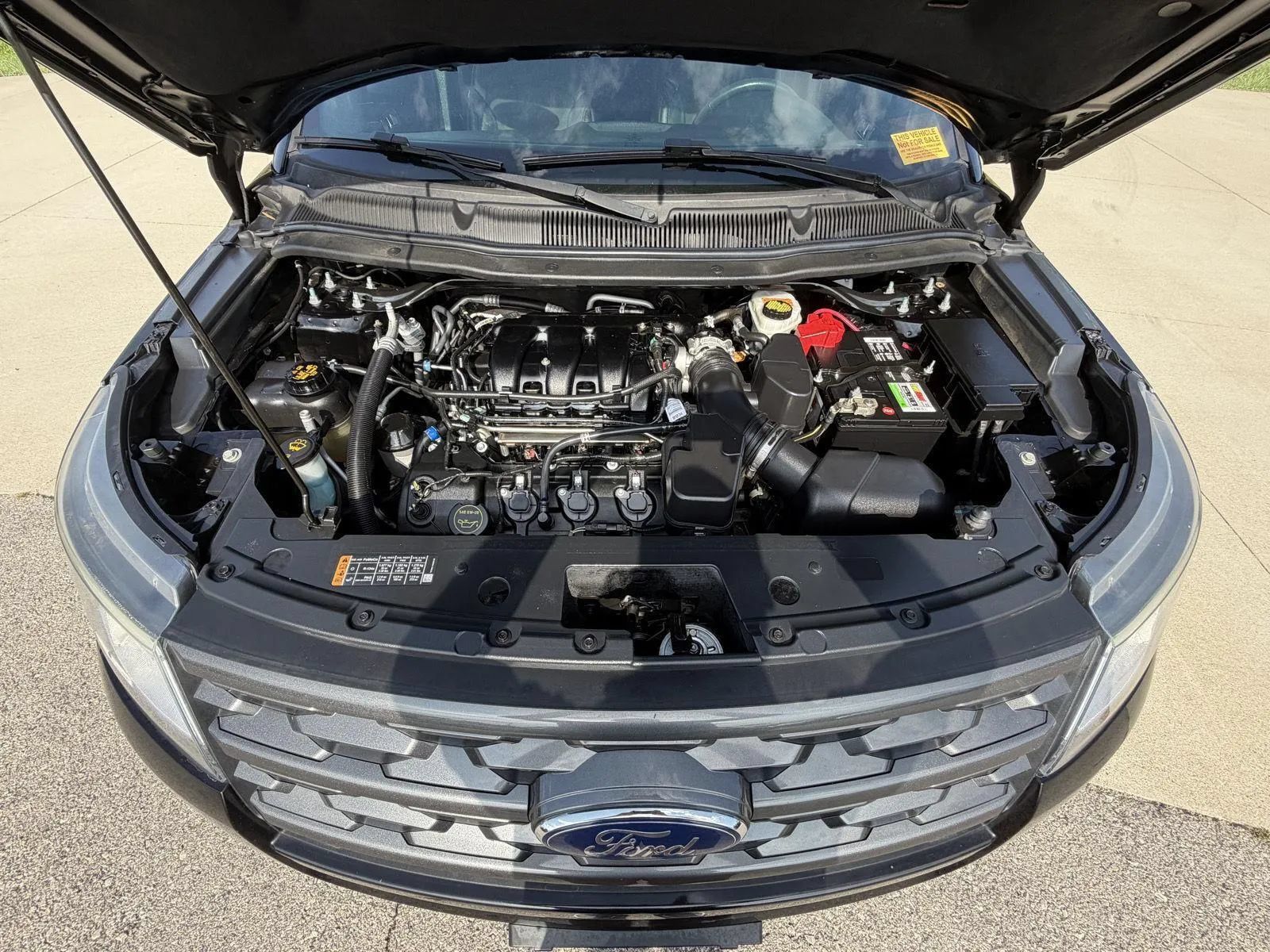 Used 2019 Ford Explorer XLT w/ Equipment Group 202A FWD image 25