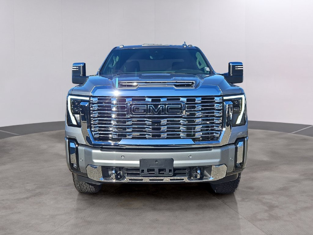 Used 2025 GMC Sierra 2500 Denali w/ Denali Reserve Package AWD/4WD image 2