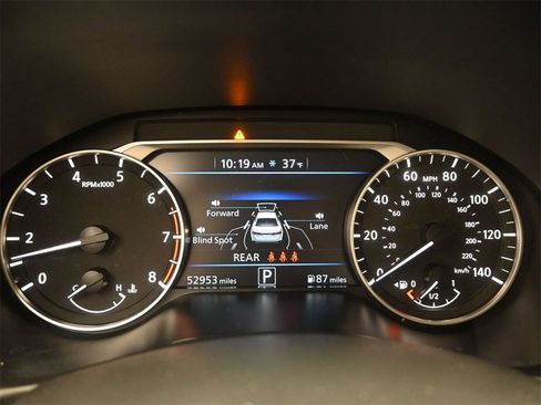 Used 2024 Nissan Altima 2.5 SV image 23