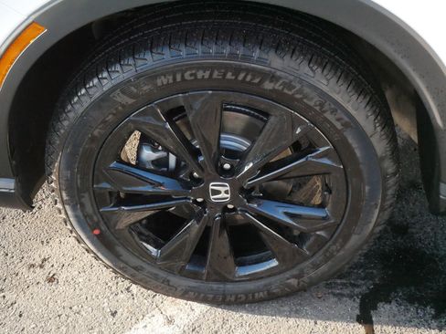 Certified 2026 Honda CR-V Sport Touring image 15