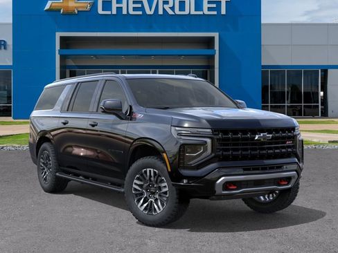 New 2026 Chevrolet Suburban Z71 w/ Comfort Package AWD/4WD image 7