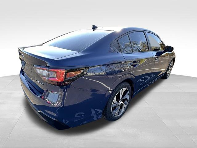Used 2025 Subaru Legacy Premium AWD/4WD image 7