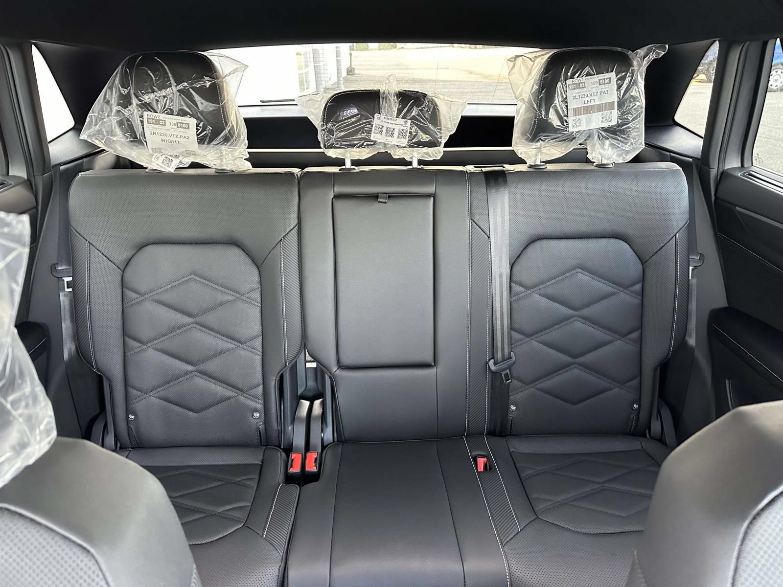 New 2026 Volkswagen Atlas Cross Sport SE AWD/4WD image 14