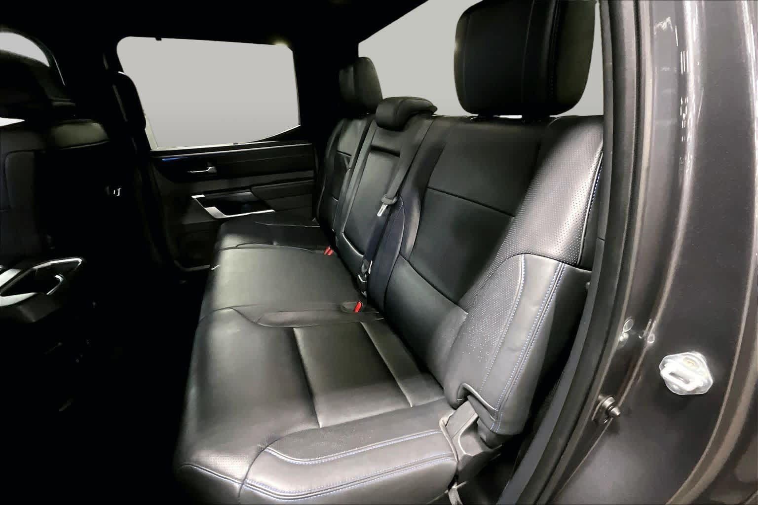 Used 2024 Toyota Tundra Platinum AWD/4WD image 19
