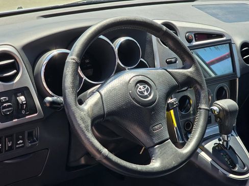 Used 2005 Toyota Matrix XR FWD image 15