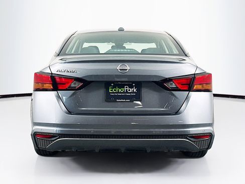 Used 2025 Nissan Altima 2.5 S image 7