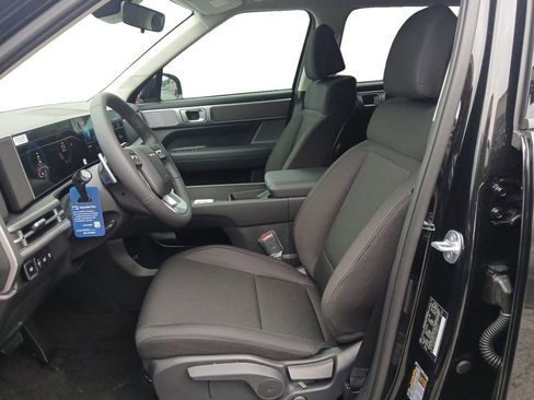 New 2026 Hyundai Santa Fe SE FWD image 9
