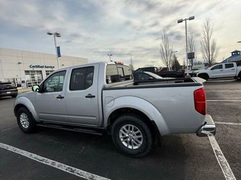 Used 2016 Nissan Frontier SV w/ SV Value Truck Package image 15