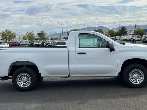 New 2026 Chevrolet Silverado 1500 W/T image 4