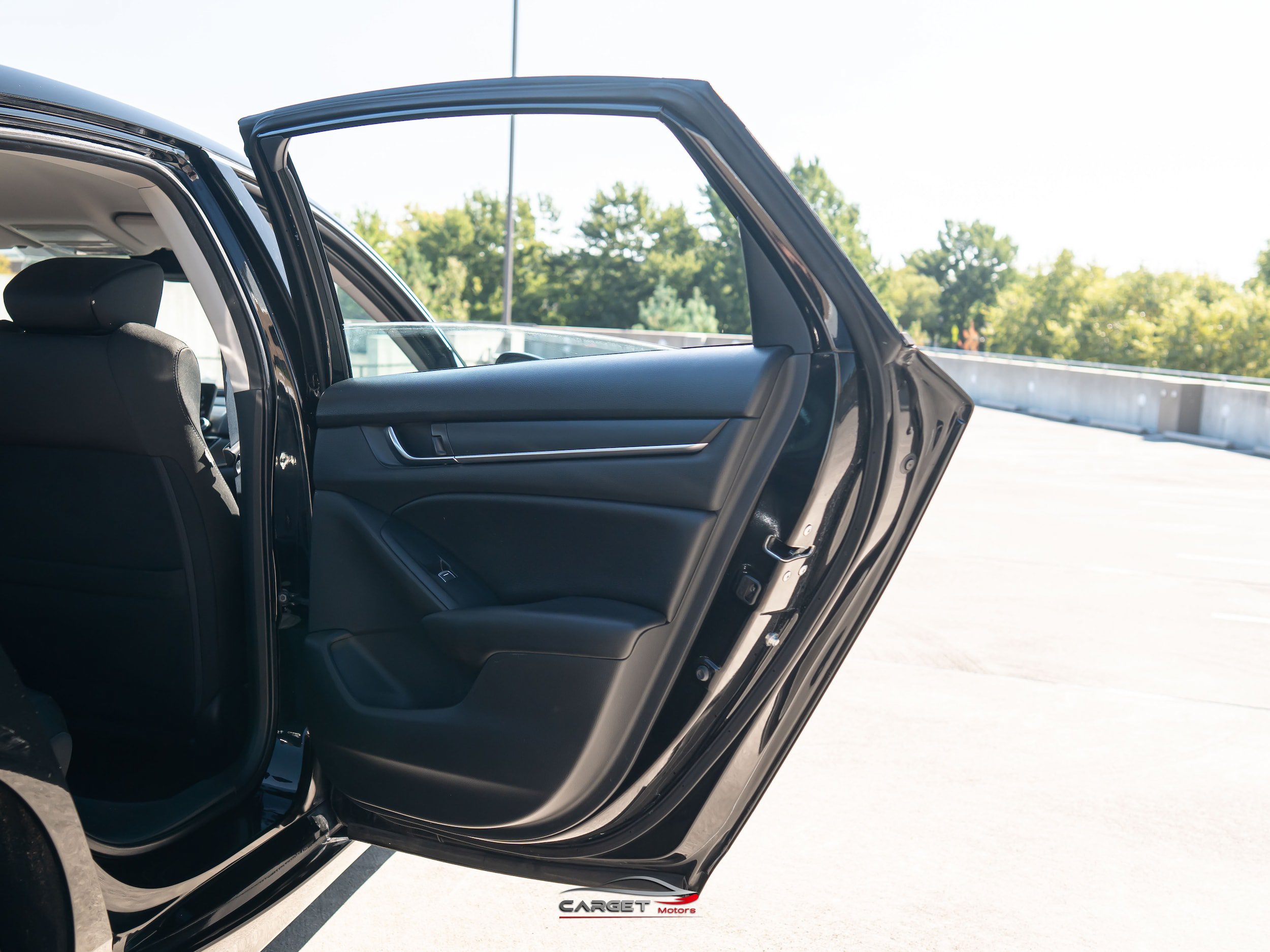 Used 2020 Honda Accord LX image 32