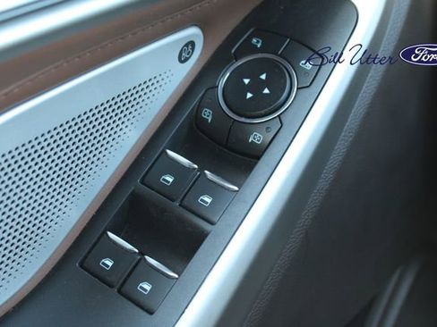 Used 2023 Ford Explorer King Ranch w/ Technology Package image 22