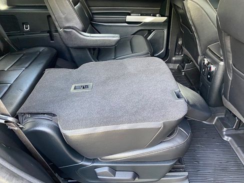 Certified 2023 Ford Explorer Limited w/ Limited Technology Package AWD/4WD image 43