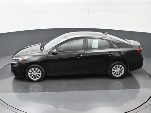 Used 2024 Kia Forte LX FWD image 36