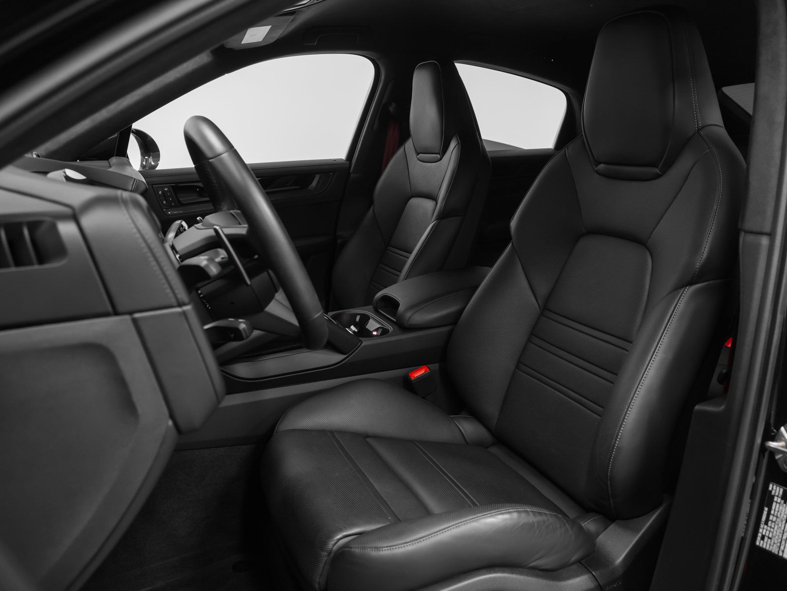 Certified 2024 Porsche Cayenne Turbo GT AWD/4WD image 51