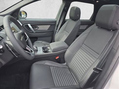 New 2026 Land Rover Discovery Sport Landmark AWD/4WD image 16