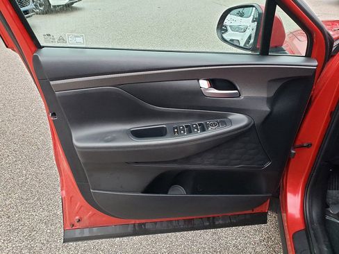 Used 2020 Hyundai Santa Fe SE image 10